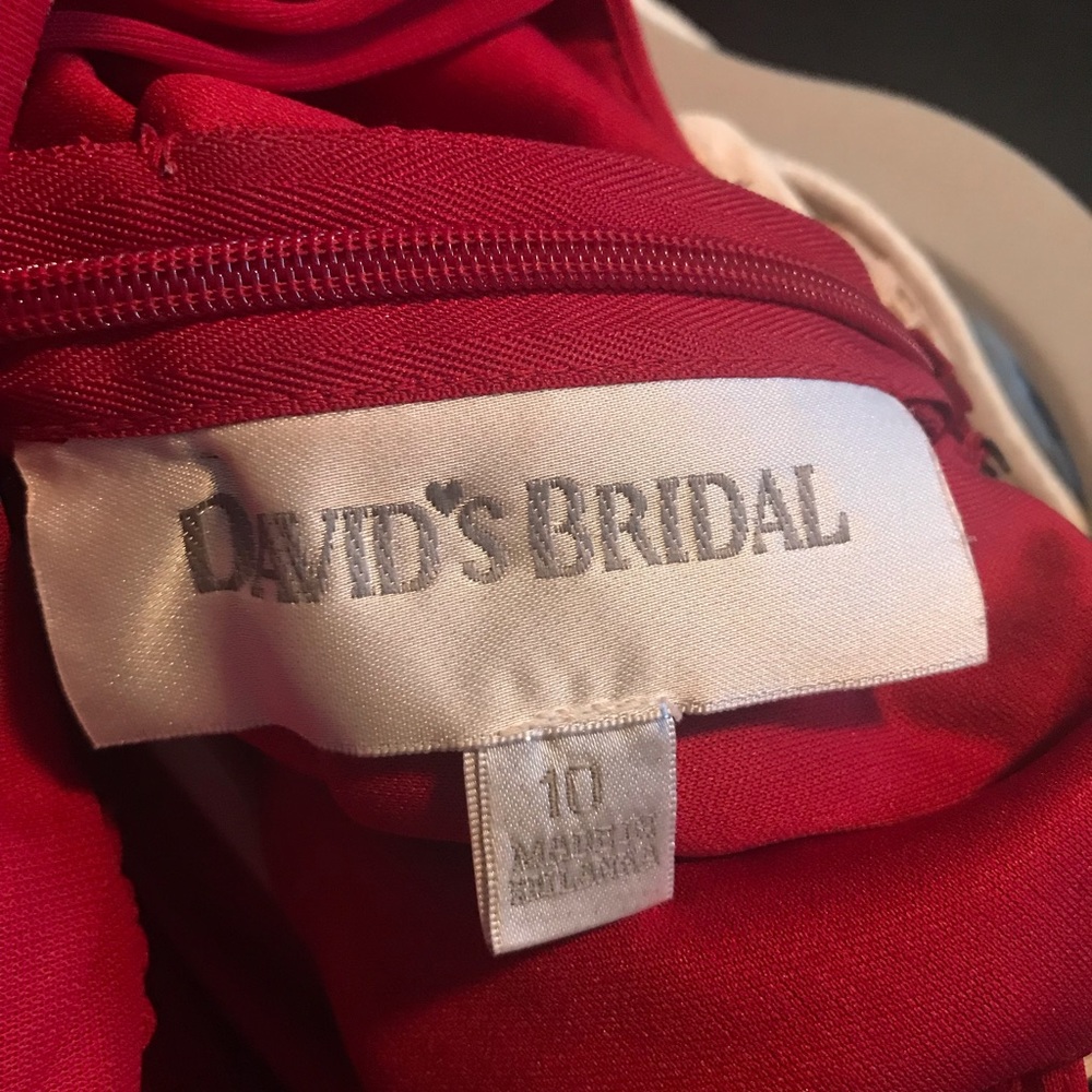 Dress - Picture 2 of 2